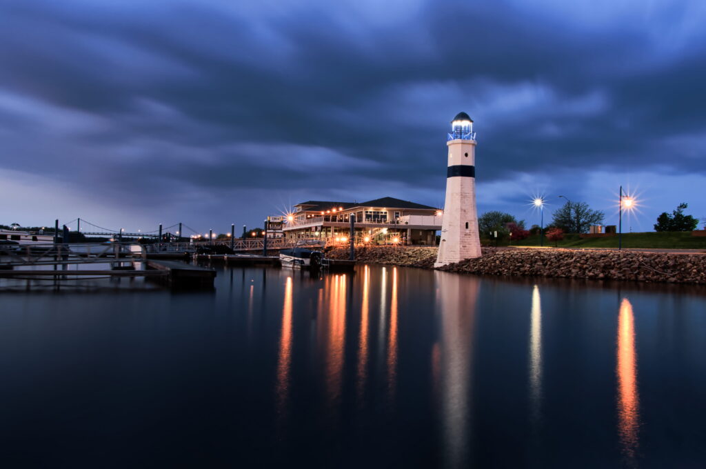Nightime image of Mississippi River